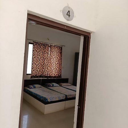 The Comfort Zone Hotel อุเดเปอร์ ภายนอก รูปภาพ