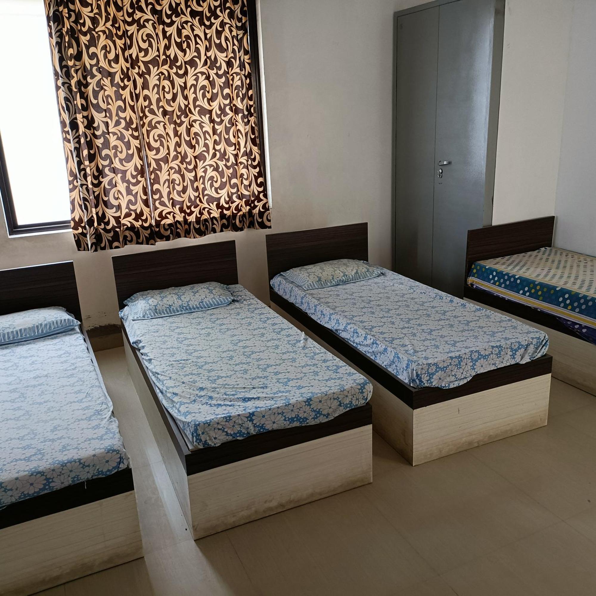 The Comfort Zone Hotel อุเดเปอร์ ภายนอก รูปภาพ